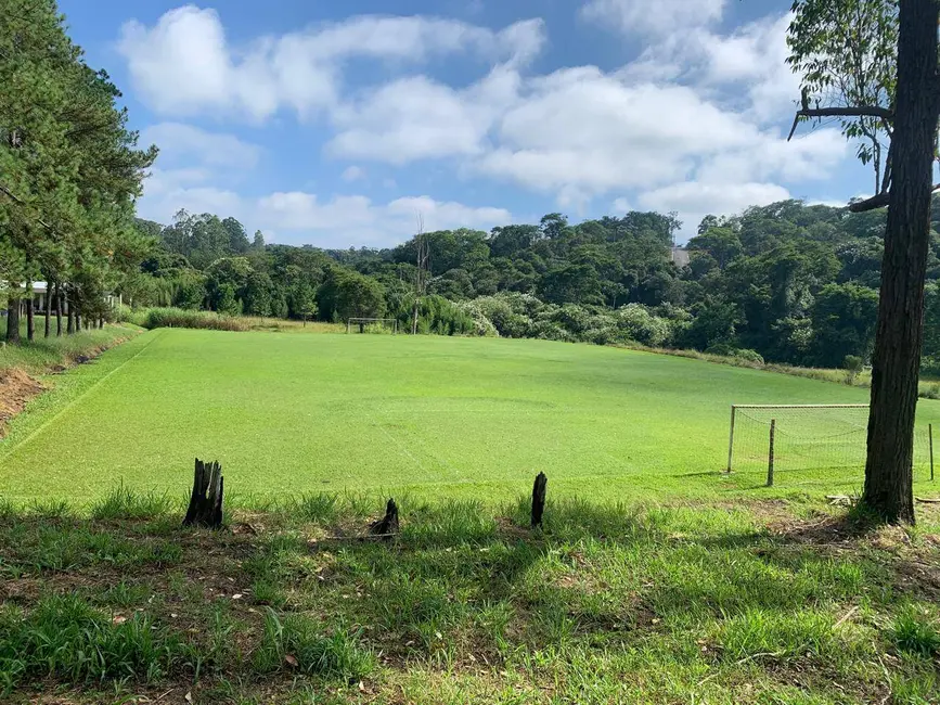 Foto 1 de Sítio / Rancho com 6 quartos à venda, 500m2 em Área Rural de Arujá, Aruja - SP