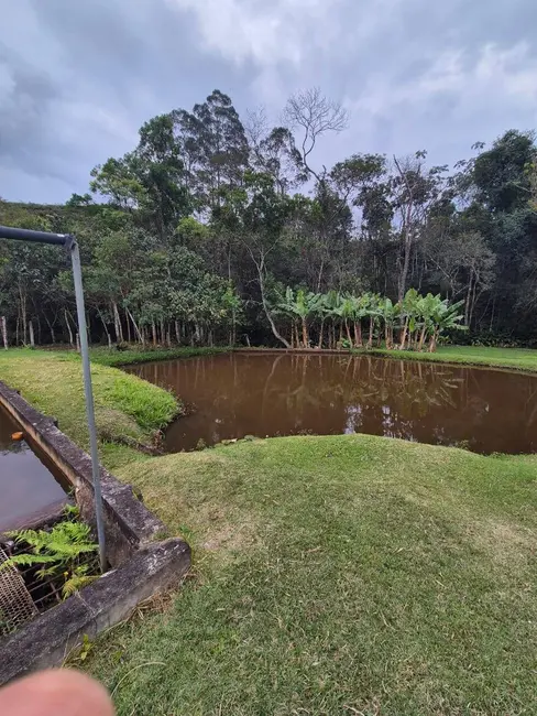 Sítio / Rancho com 3 quartos à venda, 350m2 em Nazare Paulista - SP - imagem 8 Foto 8 de Sítio / Rancho com 3 quartos à venda, 350m2 em Nazare Paulista - SP