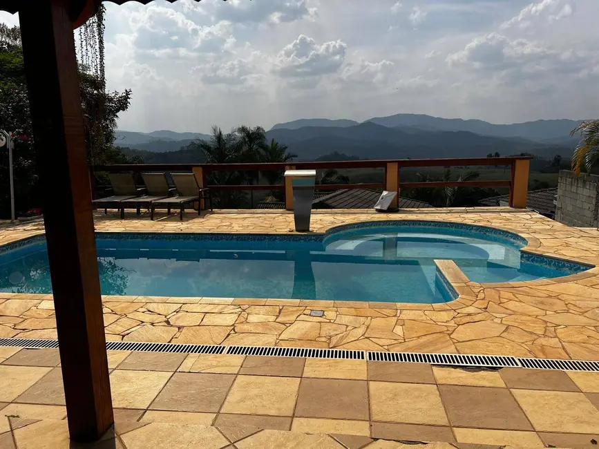 Foto 32 de Chácara à venda em Pirituba, Aruja - SP