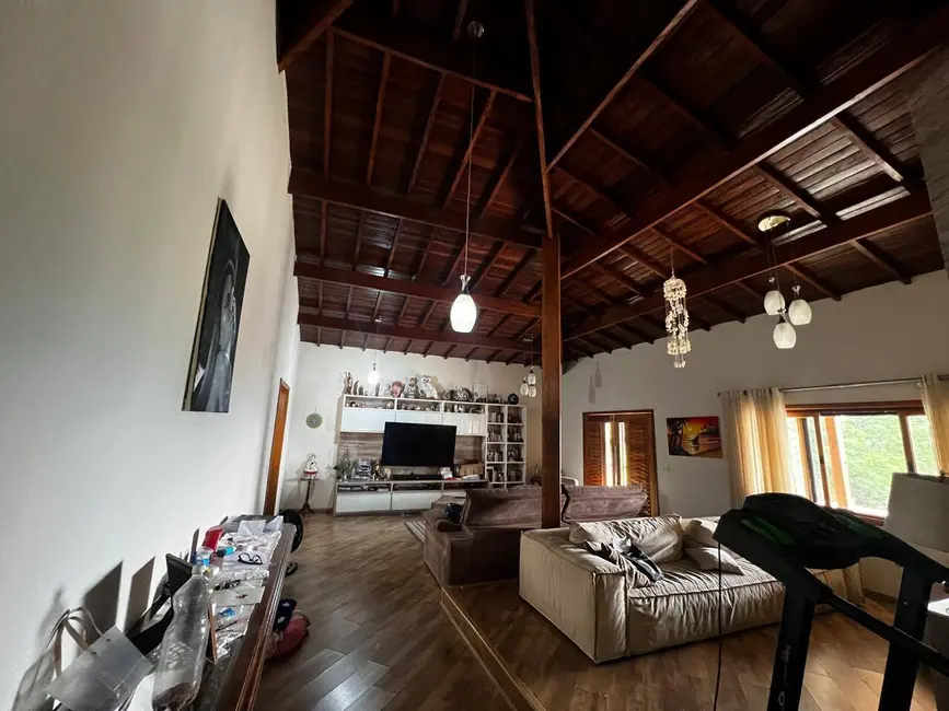 Foto 21 de Chácara à venda em Pirituba, Aruja - SP