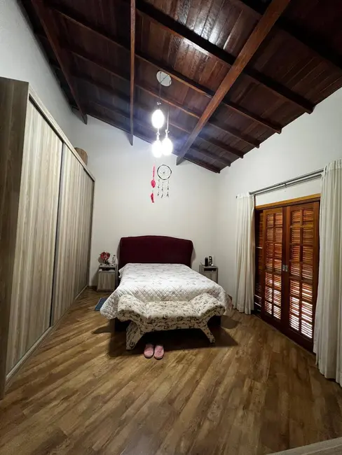 Foto 4 de Chácara à venda e para alugar em Pirituba, Aruja - SP