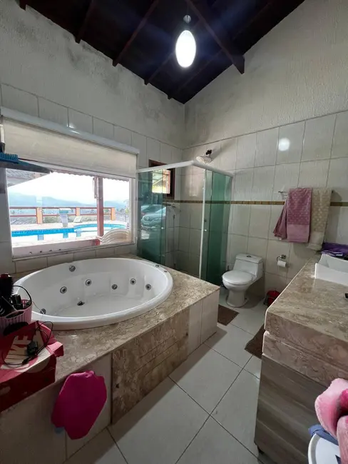 Foto 27 de Chácara à venda em Pirituba, Aruja - SP