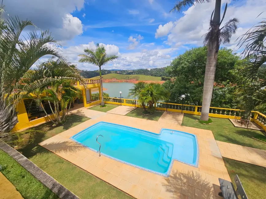 Foto 1 de Chácara à venda em Igarata - SP