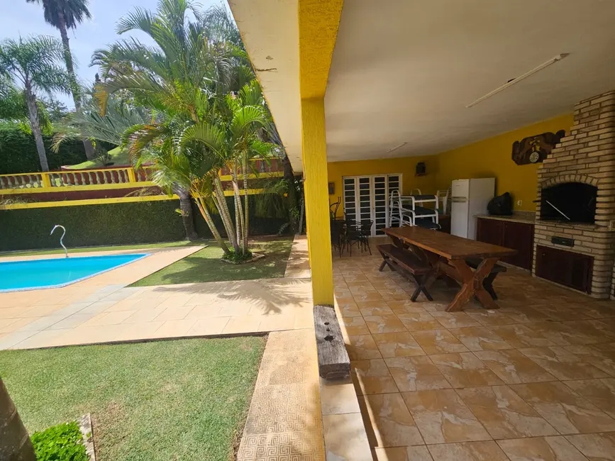 Foto 16 de Chácara à venda em Igarata - SP