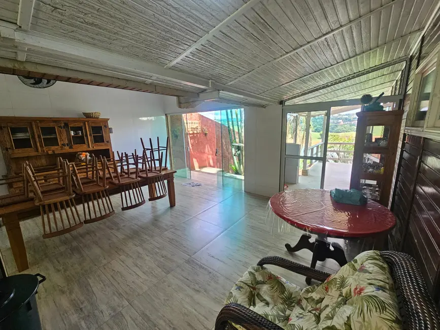 Foto 32 de Chácara à venda em Igarata - SP