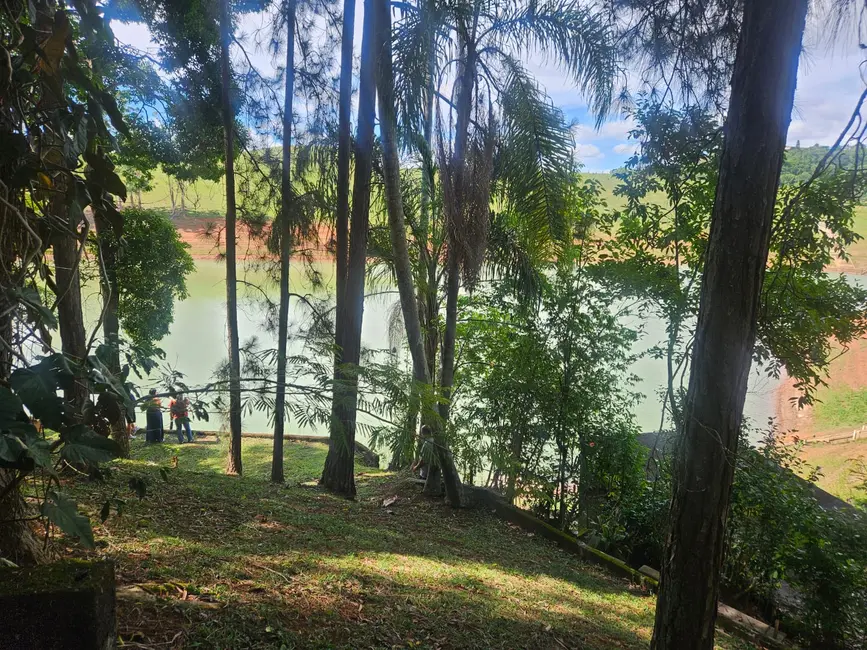 Foto 6 de Chácara com 3 quartos à venda, 250m2 em Igarata - SP