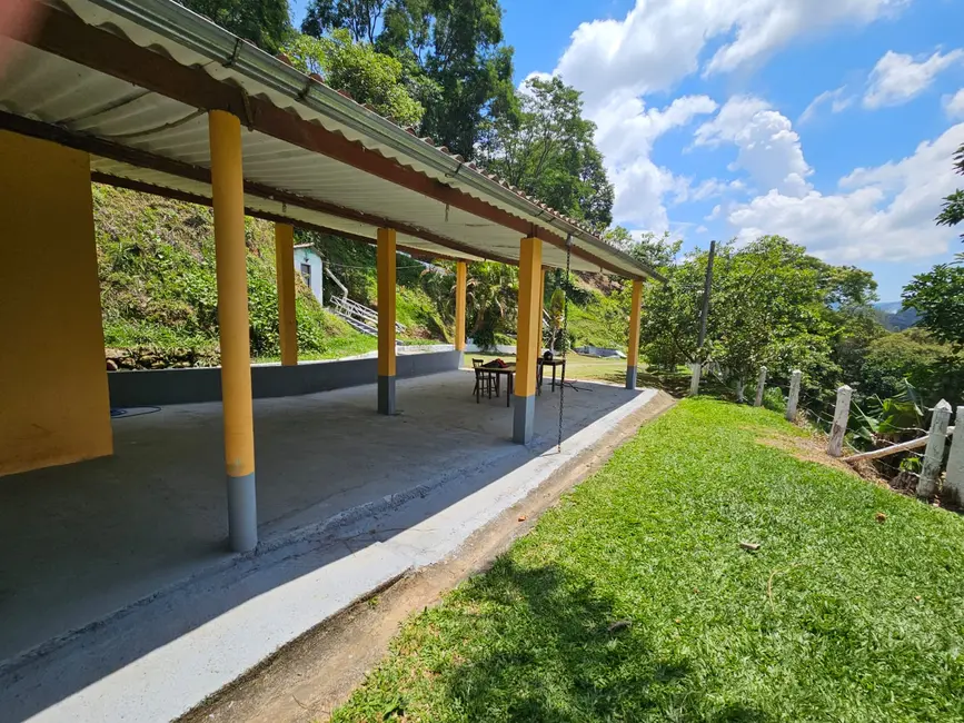 Foto 6 de Chácara com 2 quartos à venda, 120m2 em Nazare Paulista - SP