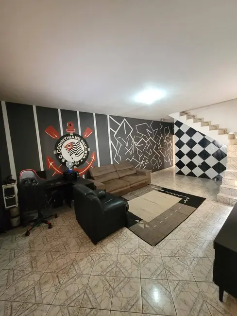 Foto 3 de Casa de Condomínio com 4 quartos à venda, 230m2 em Serpa, Caieiras - SP