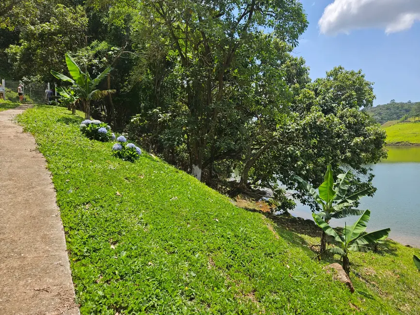 Foto 2 de Chácara com 2 quartos à venda, 120m2 em Nazare Paulista - SP