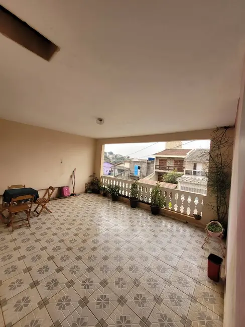 Foto 2 de Casa de Condomínio com 4 quartos à venda, 230m2 em Serpa, Caieiras - SP