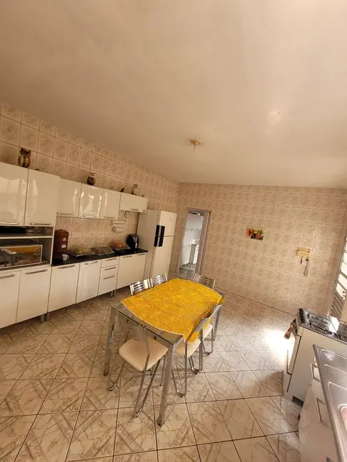 Foto 8 de Casa de Condomínio com 4 quartos à venda, 230m2 em Serpa, Caieiras - SP
