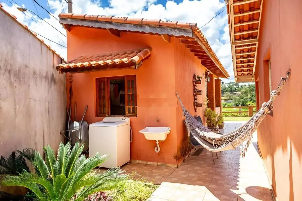 Foto 5 de Chácara com 3 quartos à venda, 133m2 em Jardim Maracanã, Atibaia - SP