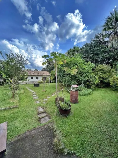 Foto 5 de Chácara com 3 quartos à venda, 182m2 em Loteamento Vale das Flores, Atibaia - SP