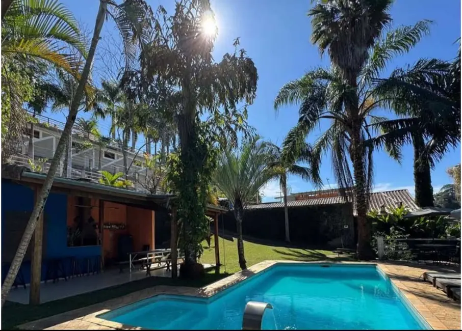 Foto 1 de Chácara com 4 quartos à venda, 350m2 em Igarata - SP