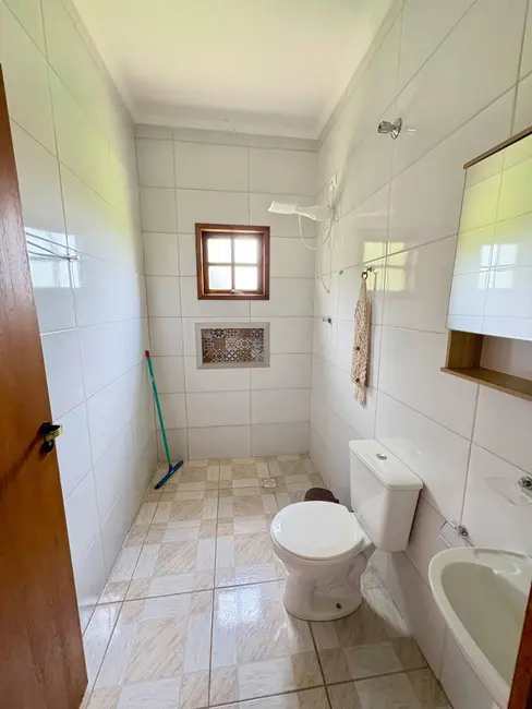 Foto 4 de Chácara com 3 quartos à venda, 167m2 em Nazare Paulista - SP