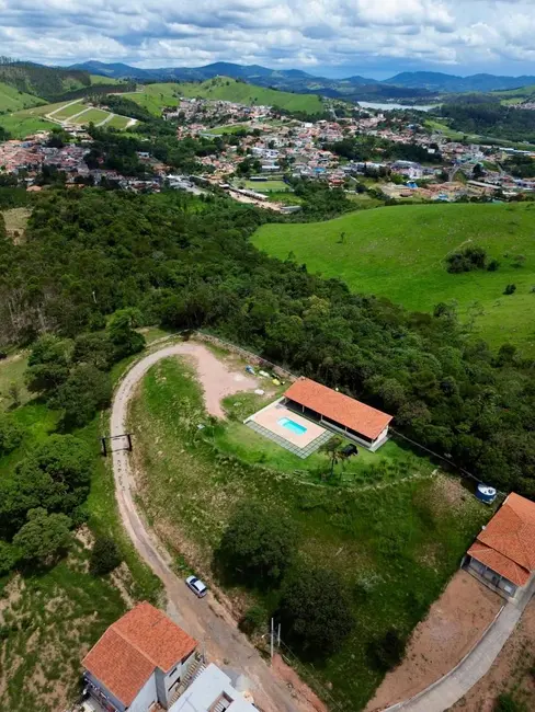 Foto 1 de Chácara com 3 quartos à venda, 167m2 em Nazare Paulista - SP