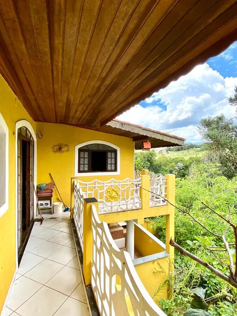 Foto 2 de Chácara com 3 quartos à venda, 200m2 em Santa Isabel - SP