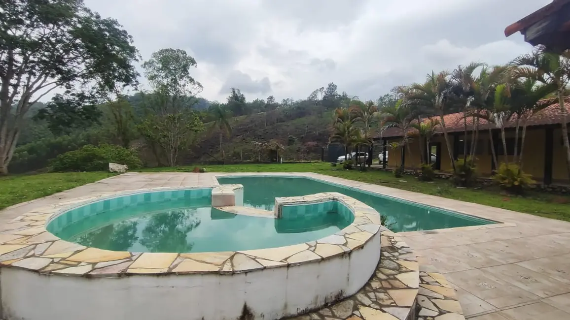 Foto 1 de Chácara à venda, 250m2 em Nazare Paulista - SP