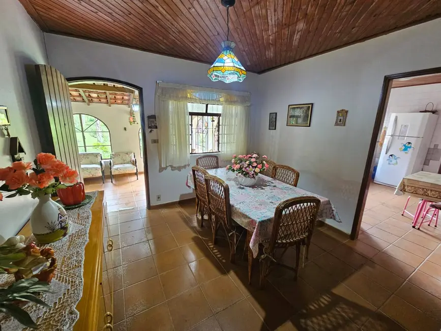 Foto 9 de Chácara com 5 quartos à venda, 300m2 em Bom Jesus Dos Perdoes - SP