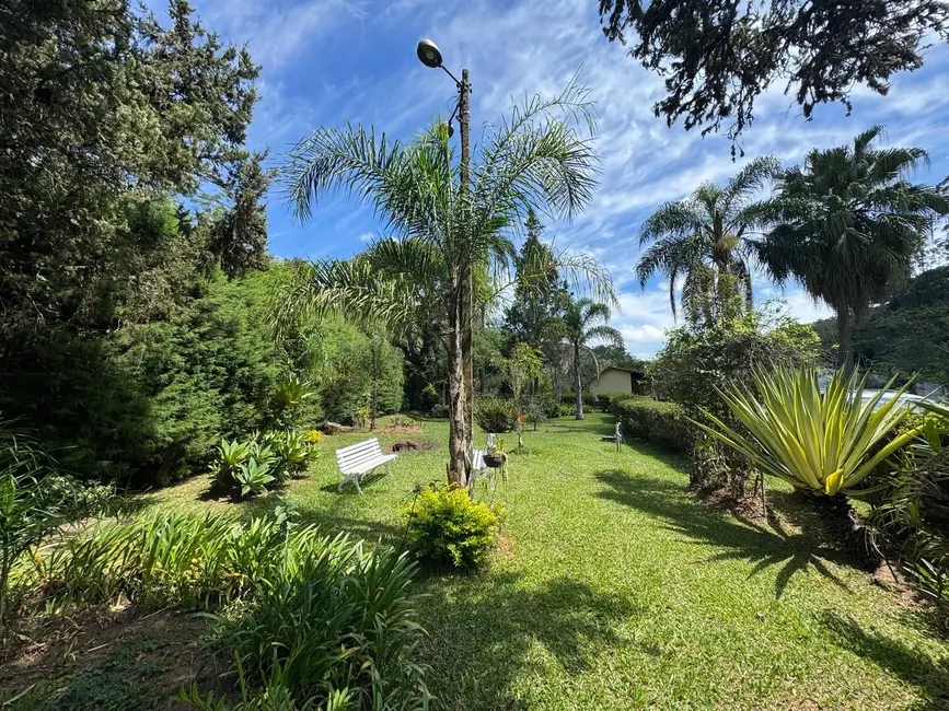 Foto 7 de Chácara com 5 quartos à venda, 300m2 em Bom Jesus Dos Perdoes - SP