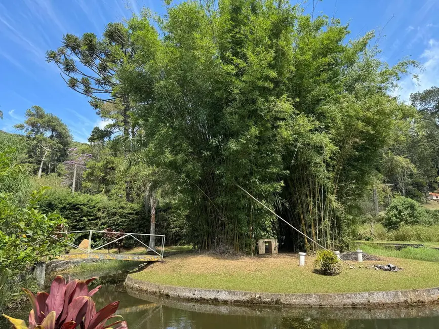 Foto 2 de Chácara com 5 quartos à venda, 300m2 em Bom Jesus Dos Perdoes - SP