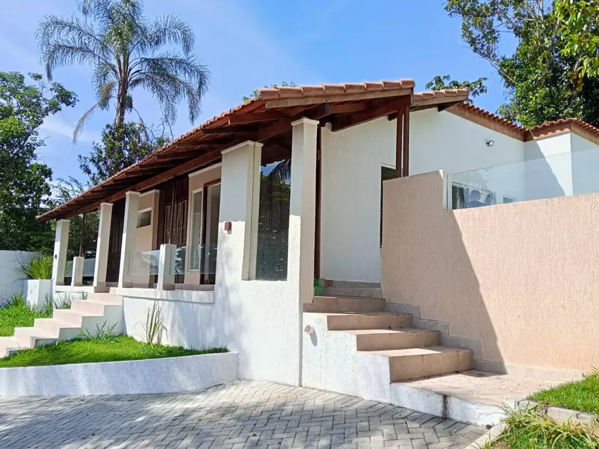 Foto 2 de Chácara com 3 quartos à venda, 120m2 em Santa Isabel - SP