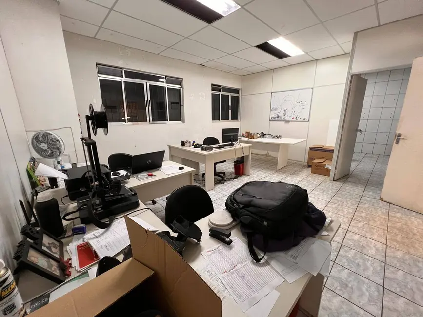 Foto 2 de Armazém / Galpão para alugar, 800m2 em Mairipora - SP