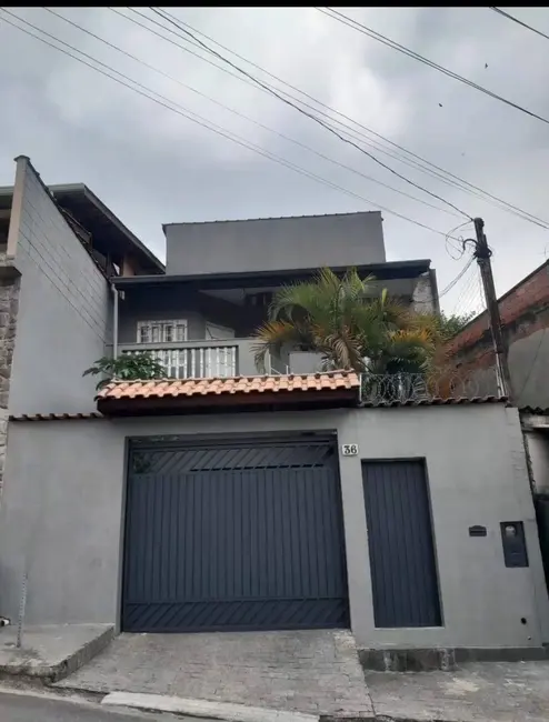 Foto 1 de Sobrado com 5 quartos à venda, 155m2 em Região Central, Caieiras - SP