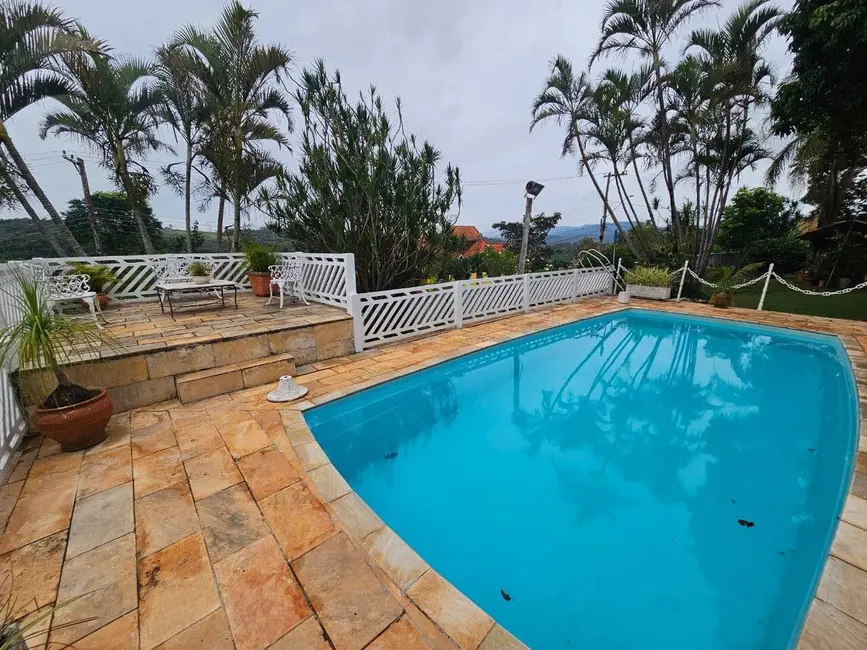 Foto 3 de Chácara com 5 quartos à venda, 300m2 em Mairipora - SP