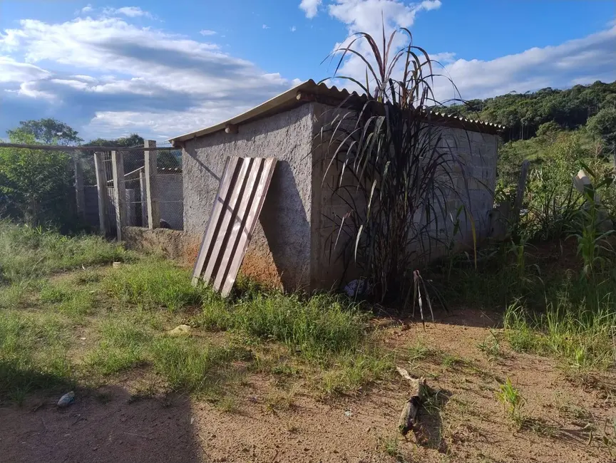 Foto 6 de Chácara com 1 quarto à venda, 70m2 em Nazare Paulista - SP