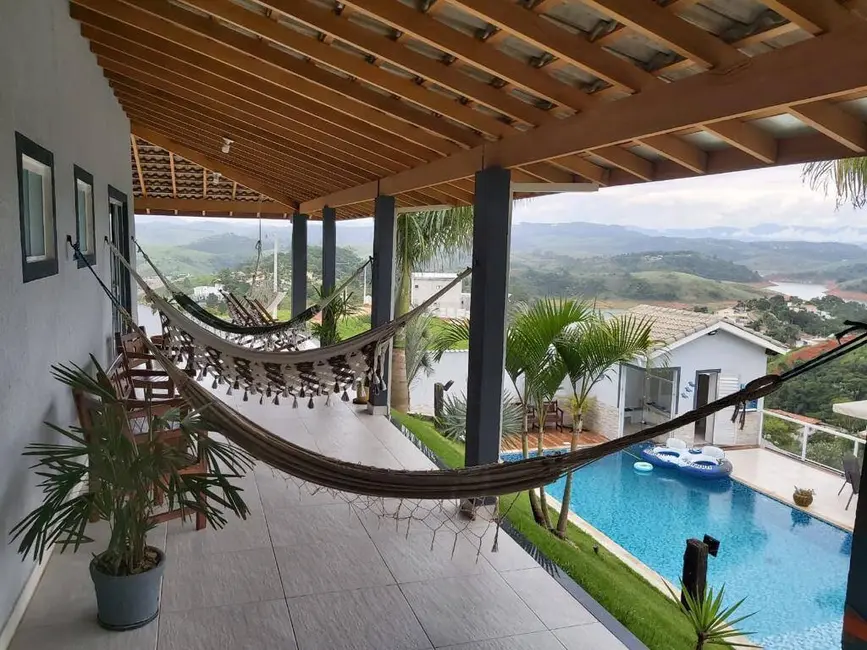 Foto 2 de Chácara com 4 quartos à venda, 300m2 em Igarata - SP