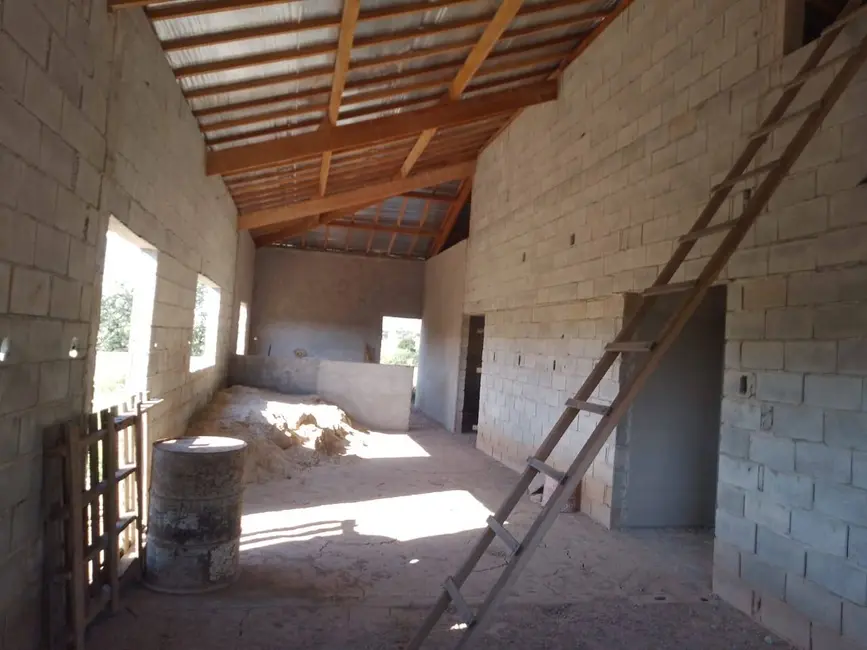 Foto 8 de Chácara com 3 quartos à venda, 120m2 em Santa Isabel - SP