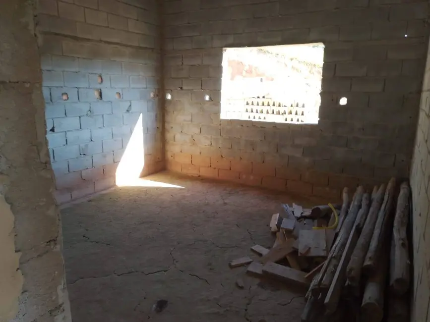 Foto 9 de Chácara com 3 quartos à venda, 120m2 em Santa Isabel - SP