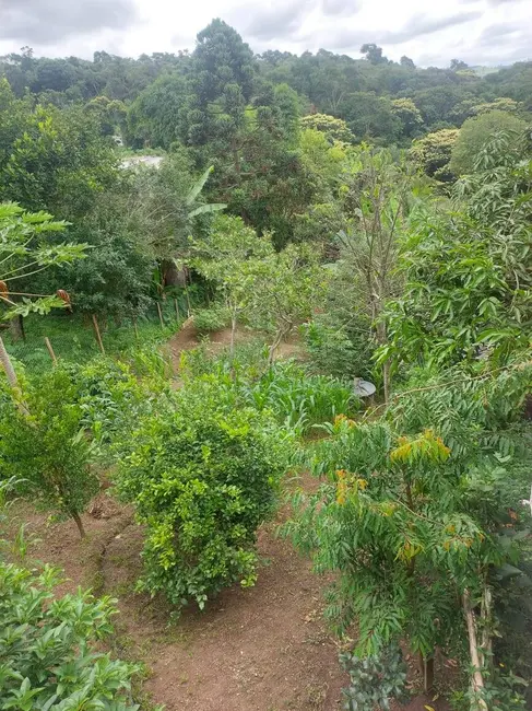 Chácara com 3 quartos à venda, 120m2 em Nazare Paulista - SP - imagem 3 Foto 3 de Chácara com 3 quartos à venda, 120m2 em Nazare Paulista - SP
