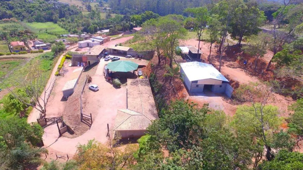 Foto 2 de Fazenda / Haras à venda, 12000m2 em Cachoeira, Atibaia - SP