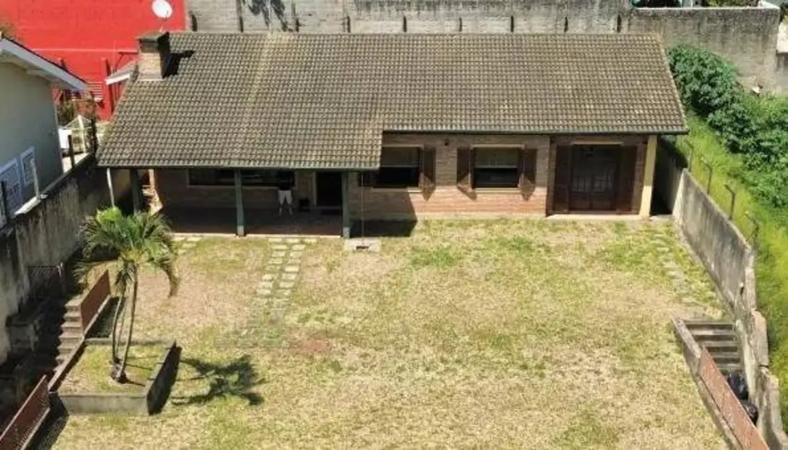 Casa com 3 quartos à venda, 610m2 em Nova Gardênia, Atibaia - SP - imagem 4 Foto 4 de Casa com 3 quartos à venda, 610m2 em Nova Gardênia, Atibaia - SP