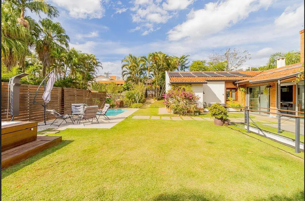 Foto 6 de Chácara com 6 quartos à venda, 350m2 em Estância Parque de Atibaia, Atibaia - SP