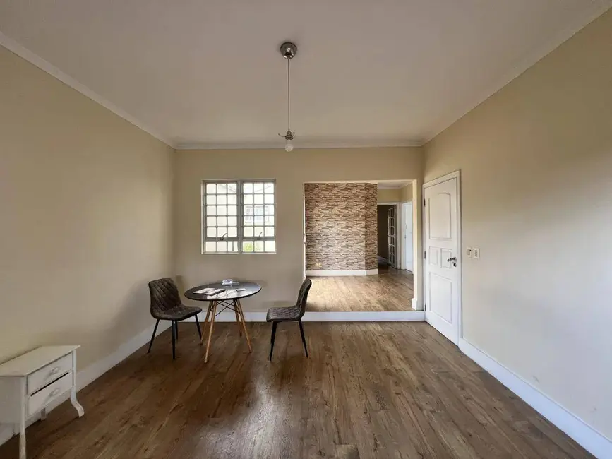 Foto 10 de Casa à venda, 500m2 em Vila Petrópolis, Atibaia - SP