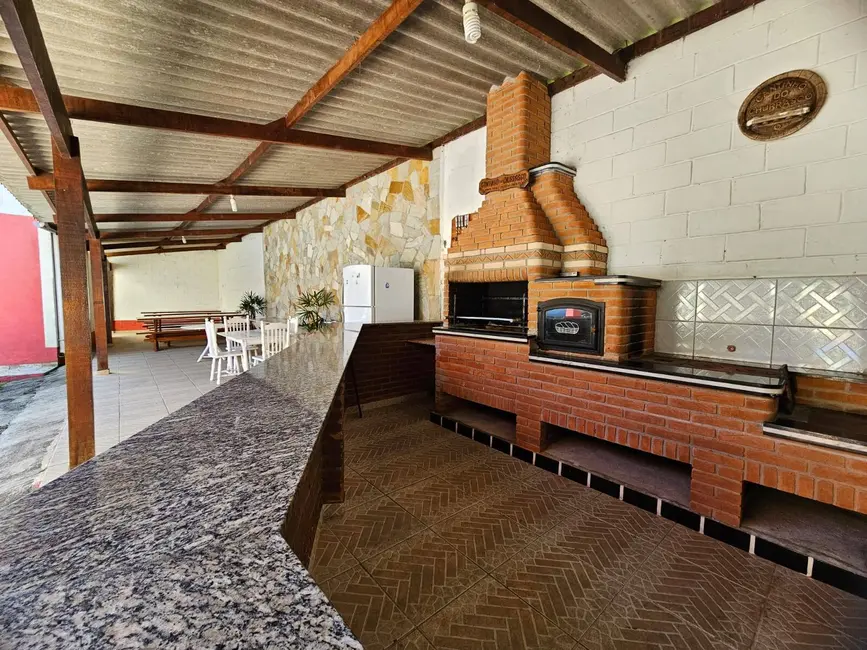 Foto 5 de Chácara com 3 quartos à venda, 260m2 em Santa Isabel - SP