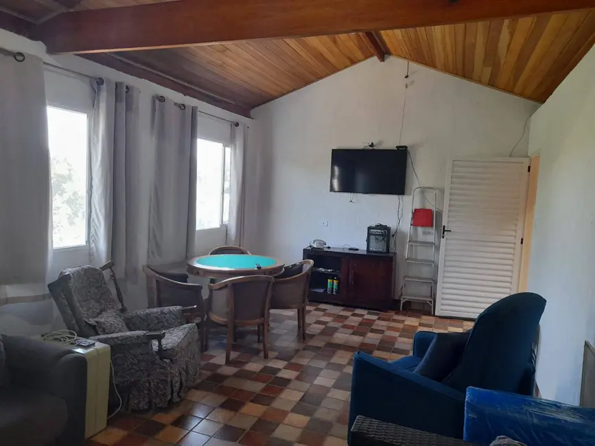 Foto 6 de Chácara com 4 quartos à venda, 200m2 em Santa Isabel - SP