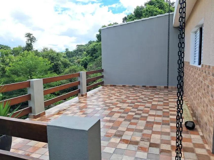 Foto 1 de Chácara com 4 quartos à venda, 200m2 em Santa Isabel - SP