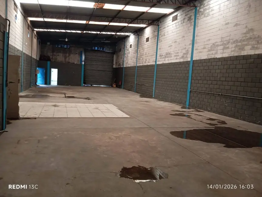 Foto 2 de Armazém / Galpão à venda, 500m2 em Jardim Nova Itaquá, Itaquaquecetuba - SP