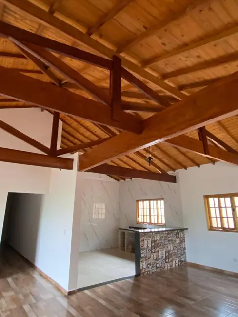 Foto 2 de Chácara com 3 quartos à venda, 2000m2 em Centro, Pedra Bela - SP