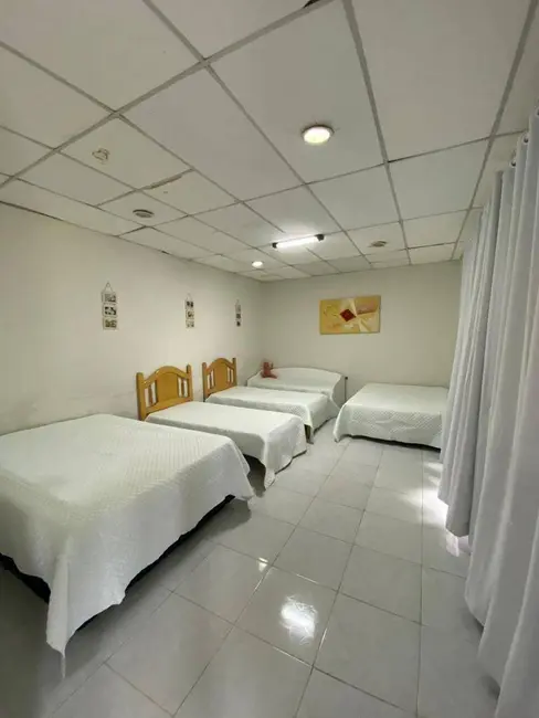 Foto 6 de Chácara com 5 quartos à venda, 2700m2 em Santa Isabel - SP