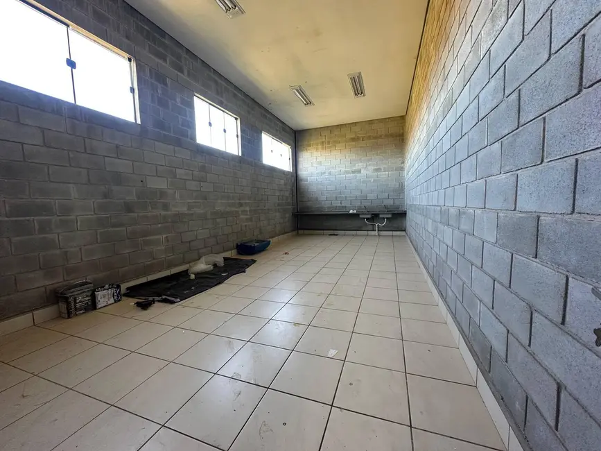 Foto 9 de Armazém / Galpão à venda e para alugar, 1700m2 em Boa Vista, Atibaia - SP