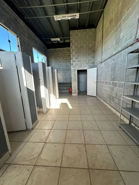 Foto 4 de Armazém / Galpão à venda e para alugar, 1700m2 em Boa Vista, Atibaia - SP