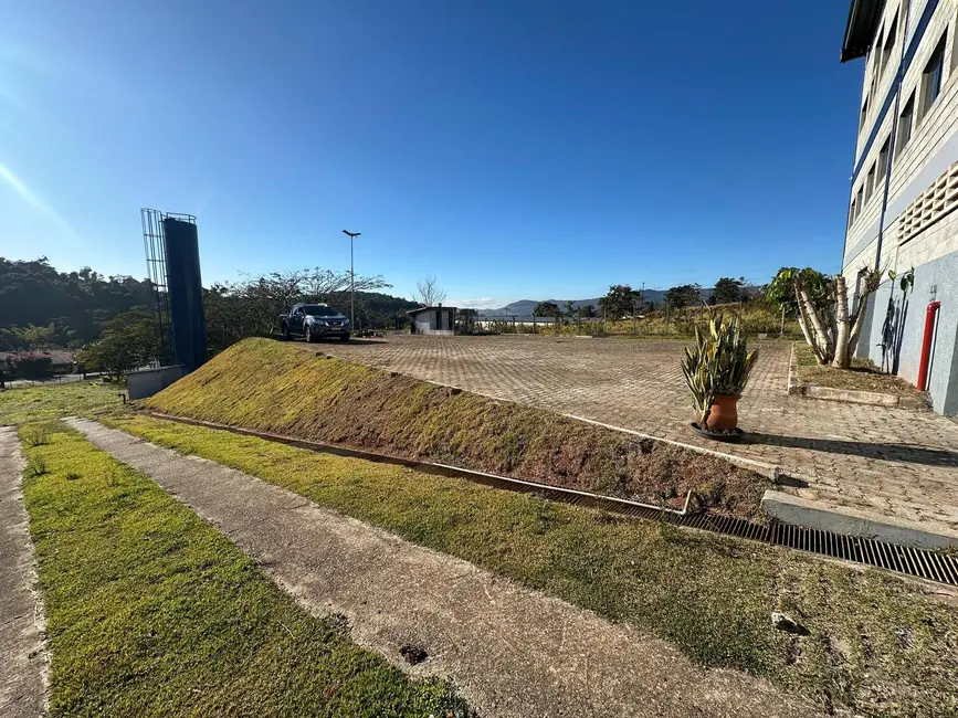 Foto 2 de Armazém / Galpão à venda e para alugar, 1700m2 em Boa Vista, Atibaia - SP