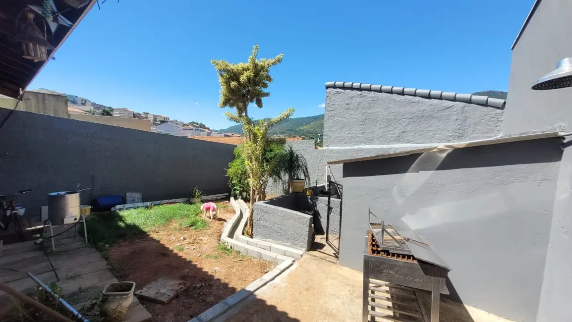 Foto 5 de Casa com 3 quartos à venda e para alugar, 200m2 em Jardim Maristela, Atibaia - SP