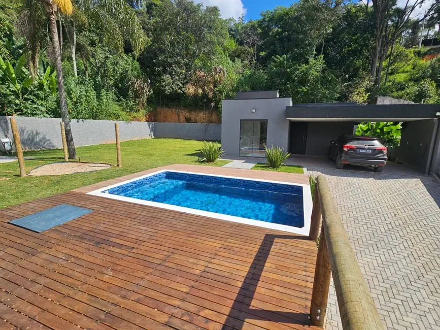 Foto 1 de Chácara com 3 quartos à venda, 120m2 em Portão, Atibaia - SP