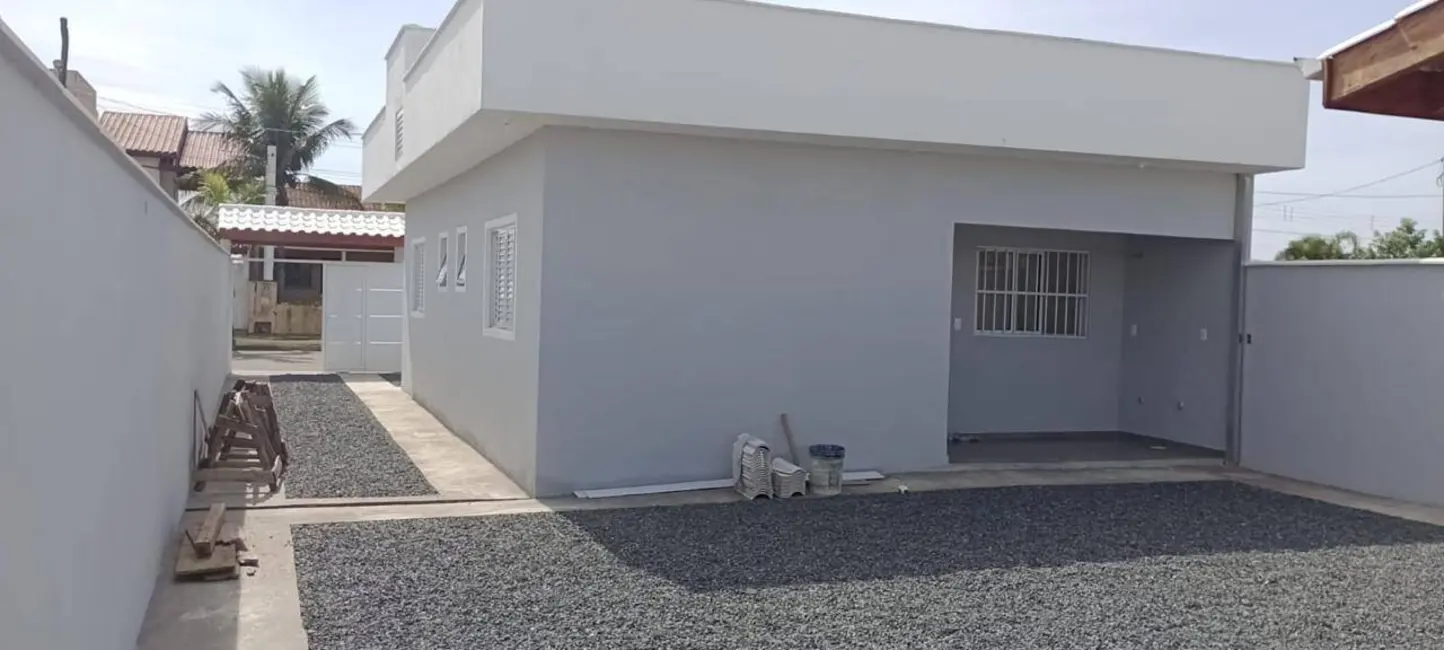Foto 2 de Casa com 2 quartos à venda, 250m2 em Ilha Comprida - SP